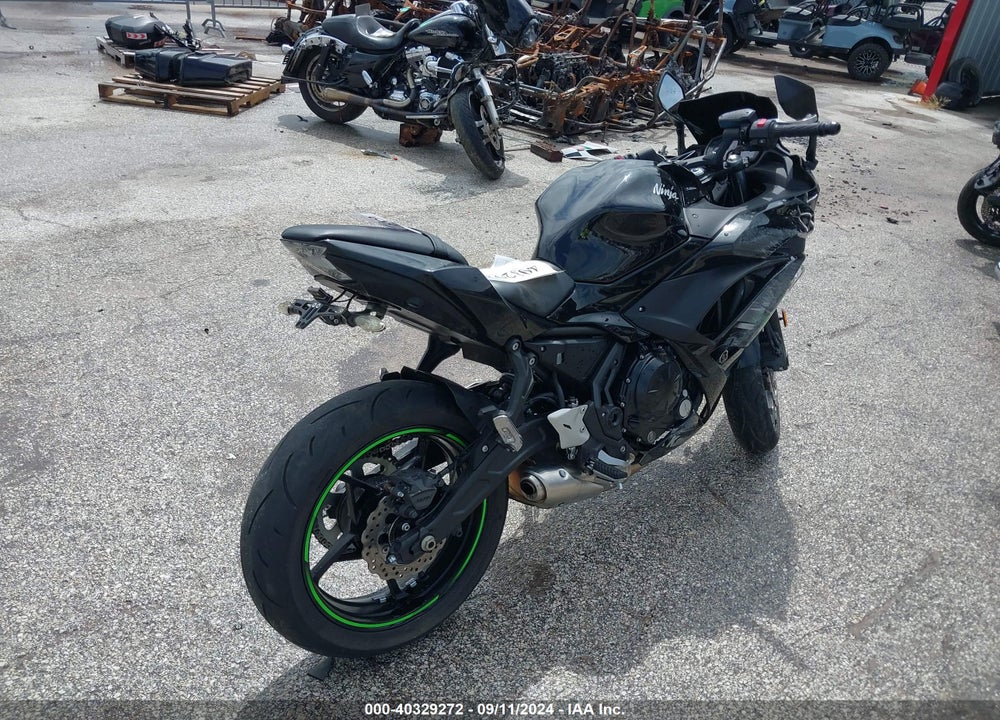 2019 KAWASAKI EX650 J VIN: JKAEXEJ15KDA04169