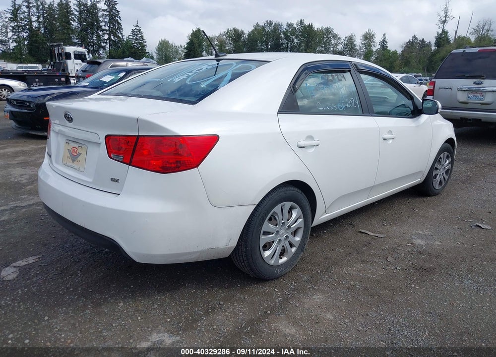 2011 KIA FORTE EX VIN: KNAFU4A26B5378848