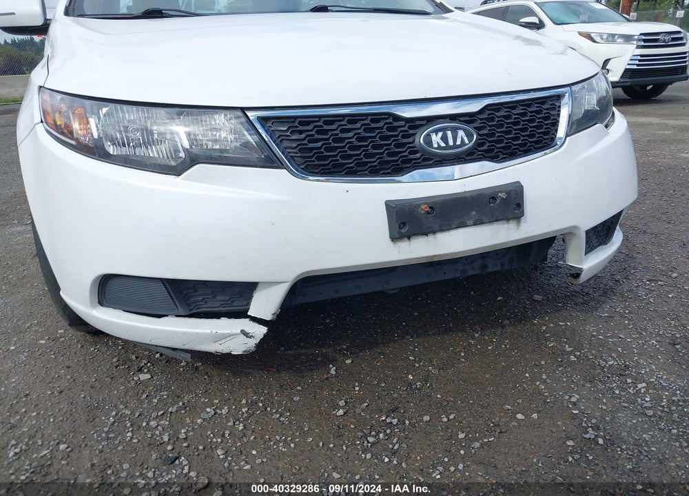 2011 KIA FORTE EX VIN: KNAFU4A26B5378848