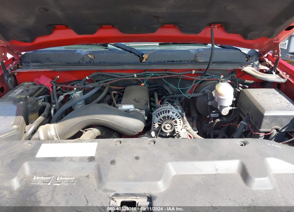 2011 CHEVROLET SILVERADO 1500 LT VIN: 3GCPKSE30BG220311