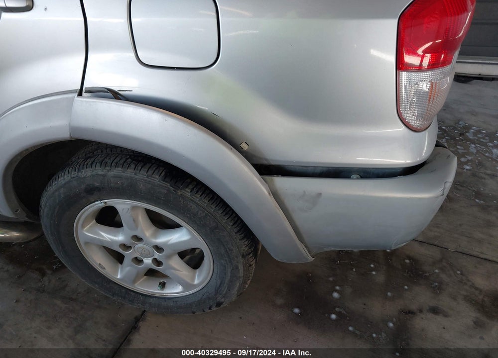 2002 TOYOTA RAV4 VIN: JTEHH20V126064935
