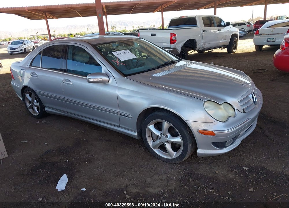 2005 MERCEDES-BENZ C 320 LUXURY/SPORT VIN: WDBRF64J25F567583