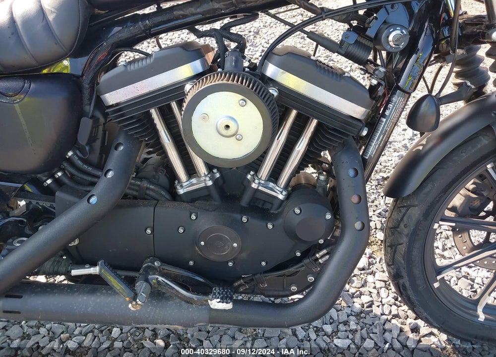 2017 HARLEY-DAVIDSON XL883 IRON 883 VIN: 1HD4LE210HC439915