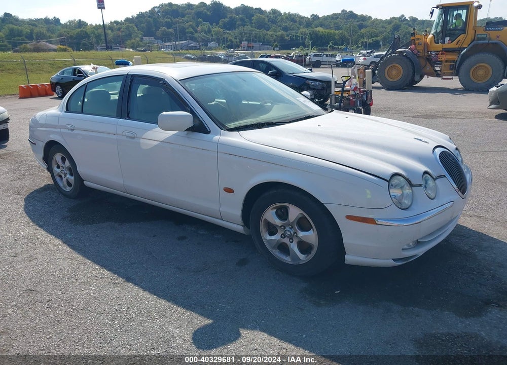 2001 JAGUAR S-TYPE 3.0L V6 VIN: SAJDA01N11FM07737