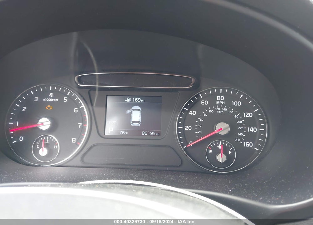 2019 KIA SORENTO 2.4L L VIN: 5XYPG4A33KG546735