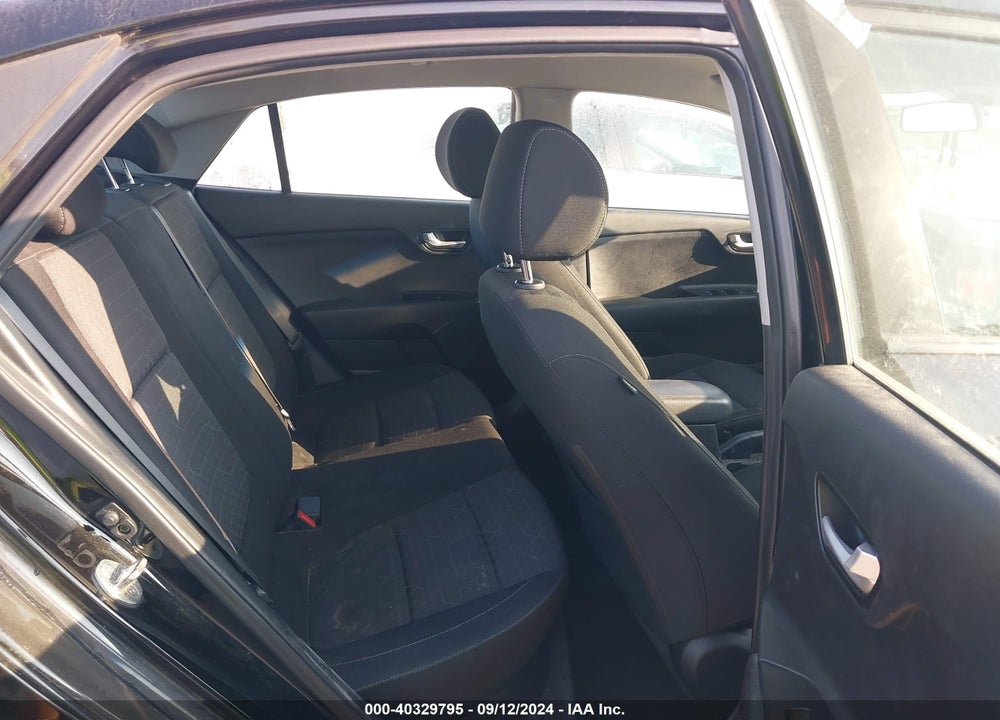 2018 KIA RIO S VIN: 3KPA24AB4JE068509