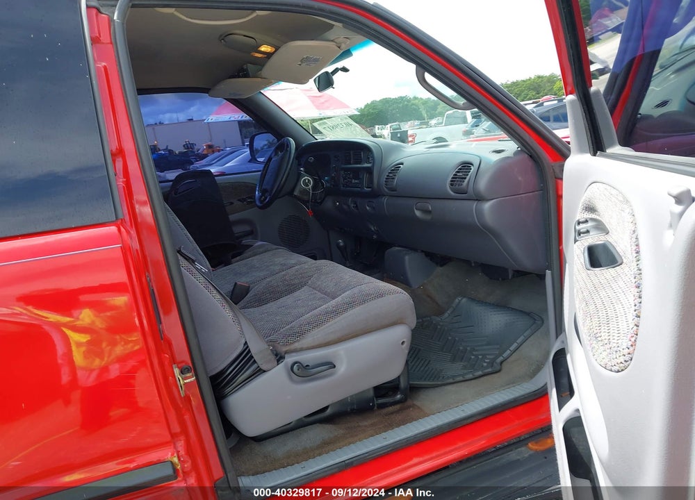 2001 DODGE RAM 2500 ST VIN: 1B7KF23Z21J251806