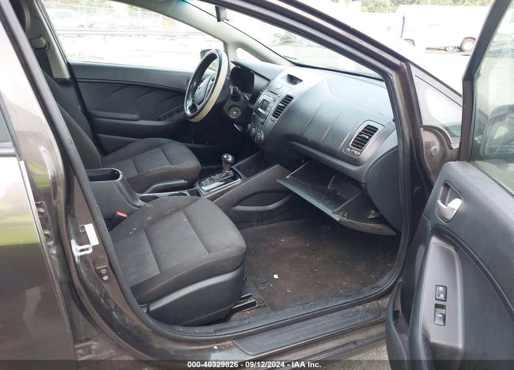 2017 KIA FORTE LX VIN: 3KPFK4A7XHE036336