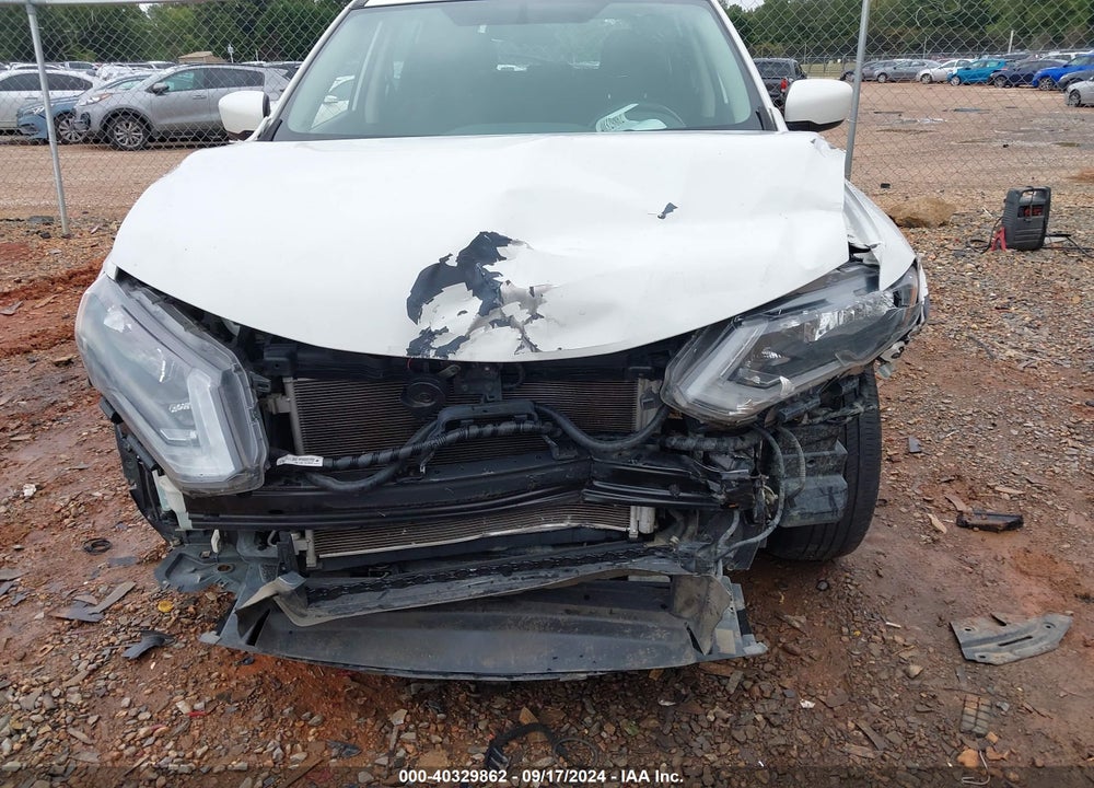 2017 NISSAN ROGUE S VIN: 5N1AT2MVXHC823876