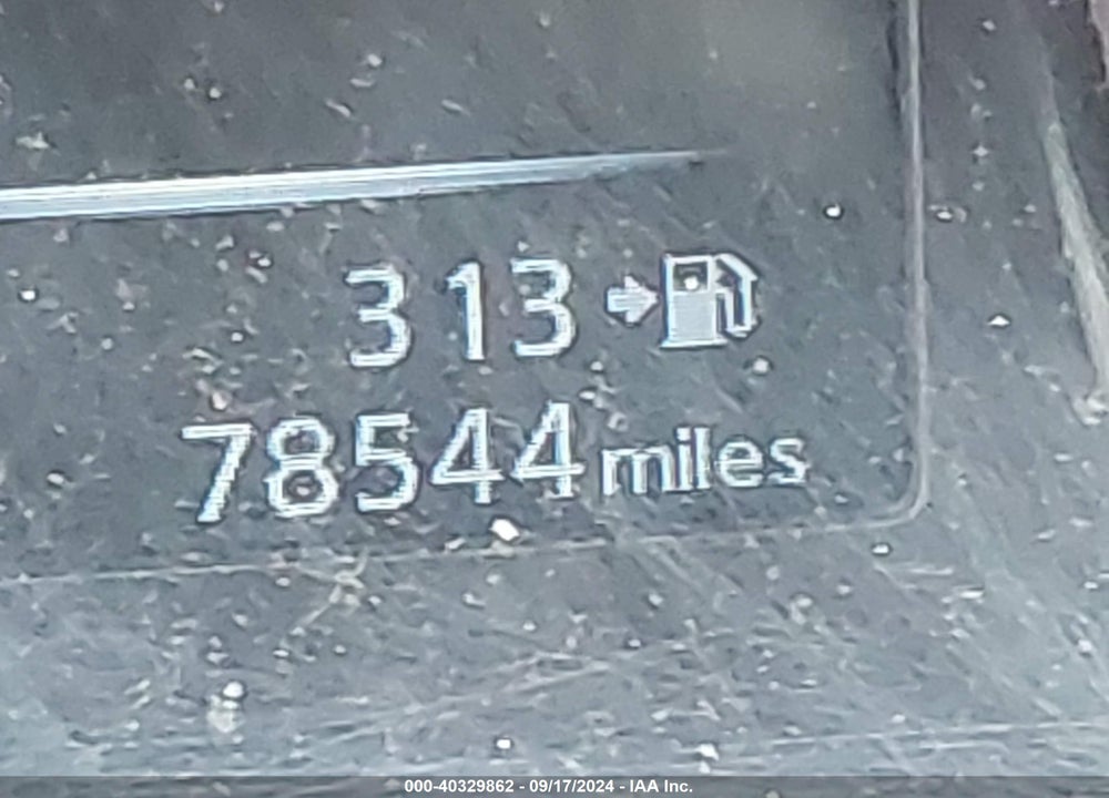 2017 NISSAN ROGUE S VIN: 5N1AT2MVXHC823876