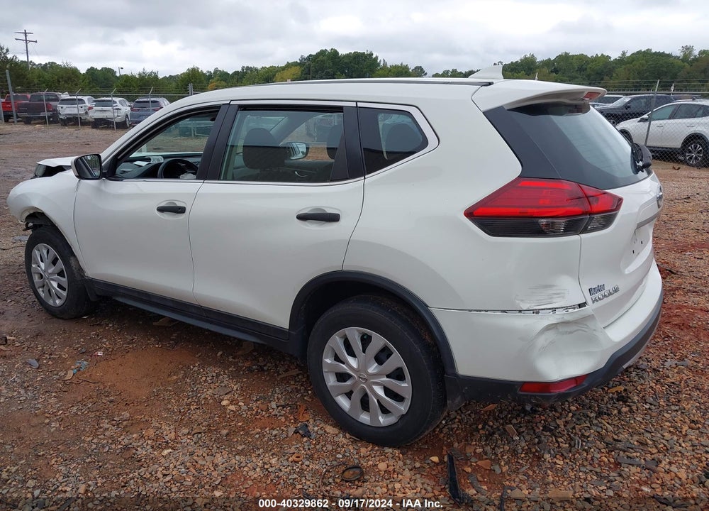2017 NISSAN ROGUE S VIN: 5N1AT2MVXHC823876