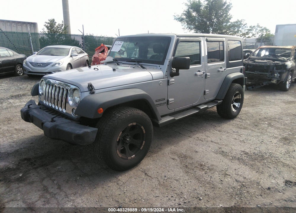 2014 JEEP WRANGLER UNLIMITED SPORT VIN: 1C4BJWDG8EL139637