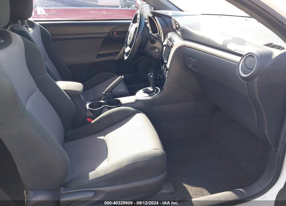 2014 SCION TC VIN: JTKJF5C74E3073878