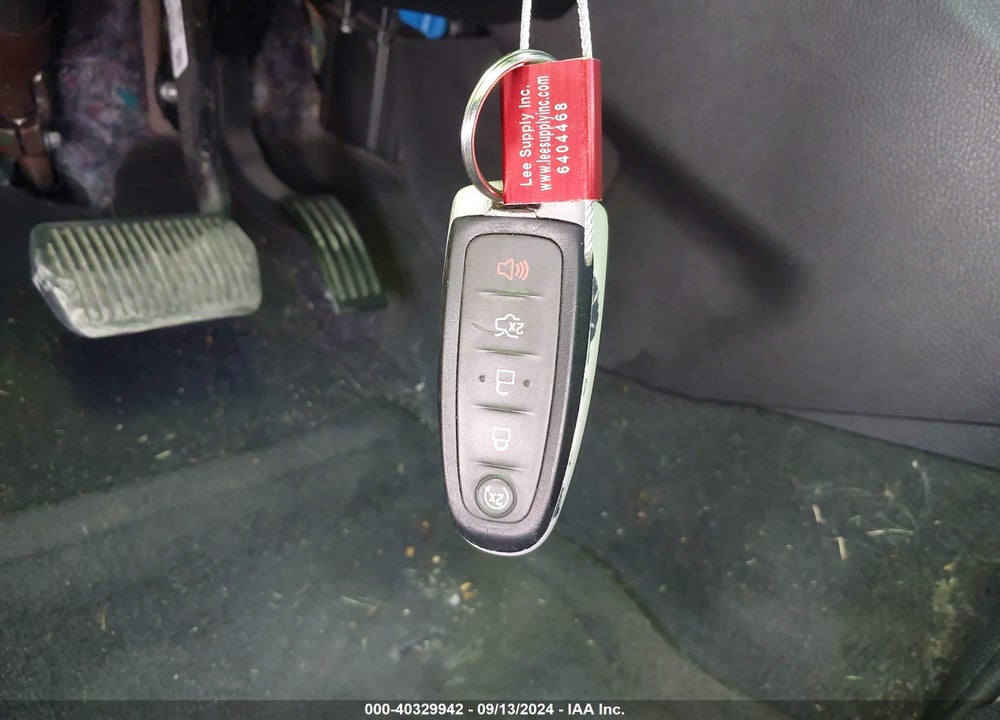 2014 FORD FOCUS TITANIUM VIN: 1FADP3J2XEL184499