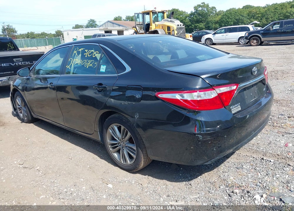 2015 TOYOTA CAMRY SE VIN: 4T1BF1FK6FU098468