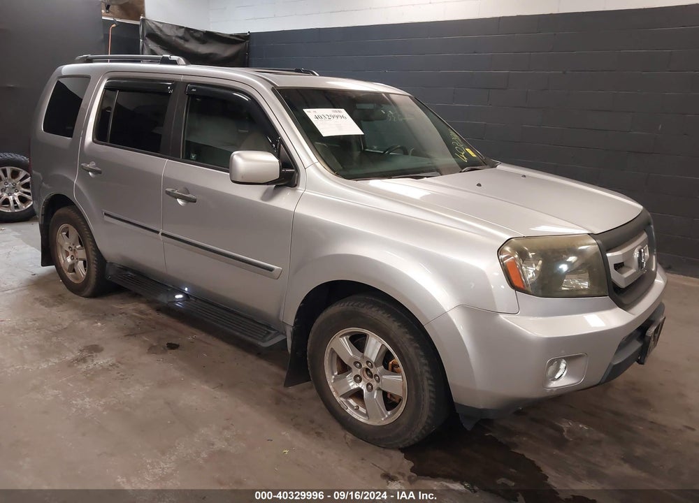 2010 HONDA PILOT EX-L VIN: 5FNYF4H5XAB025743