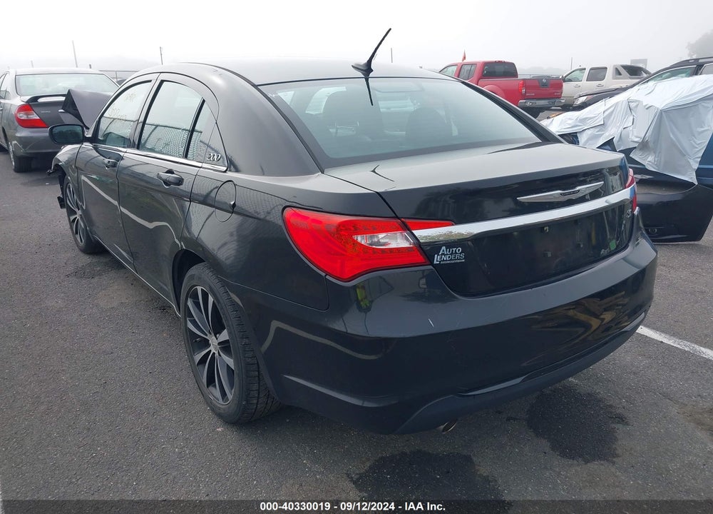 2013 CHRYSLER 200 LIMITED VIN: 1C3CCBCGXDN654929