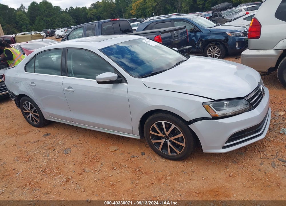 2017 VOLKSWAGEN JETTA 1.4T SE VIN: 3VWDB7AJ8HM346542