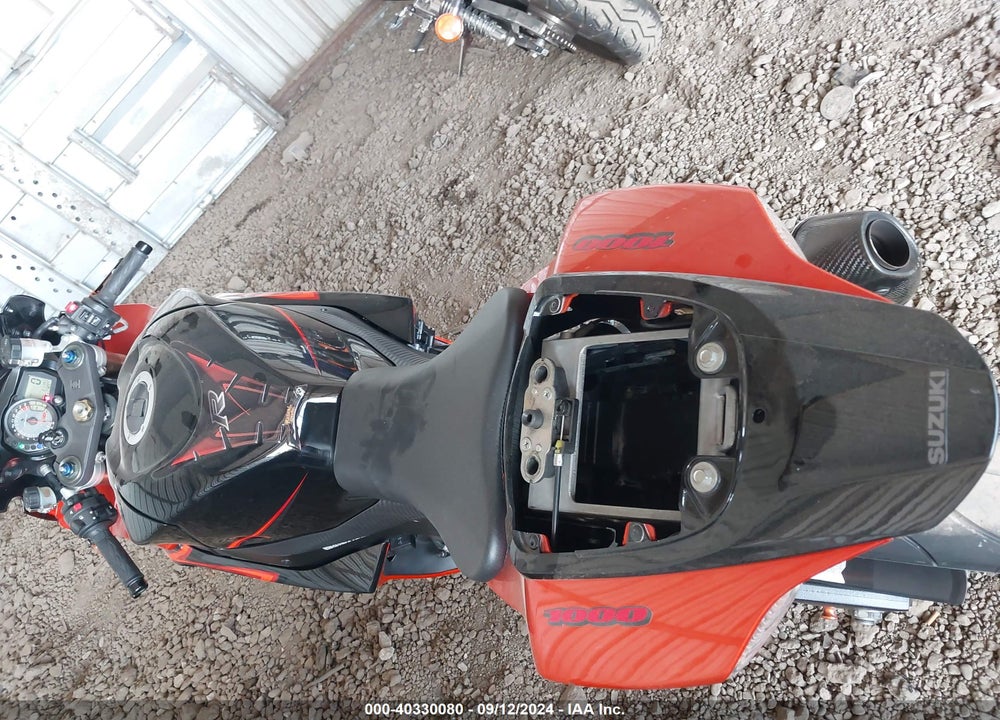 2007 SUZUKI GSX-R1000 VIN: JS1GT77A072107524