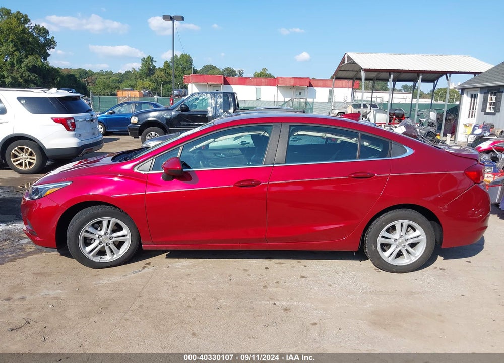 2018 CHEVROLET CRUZE LT AUTO VIN: 1G1BE5SM1J7207571