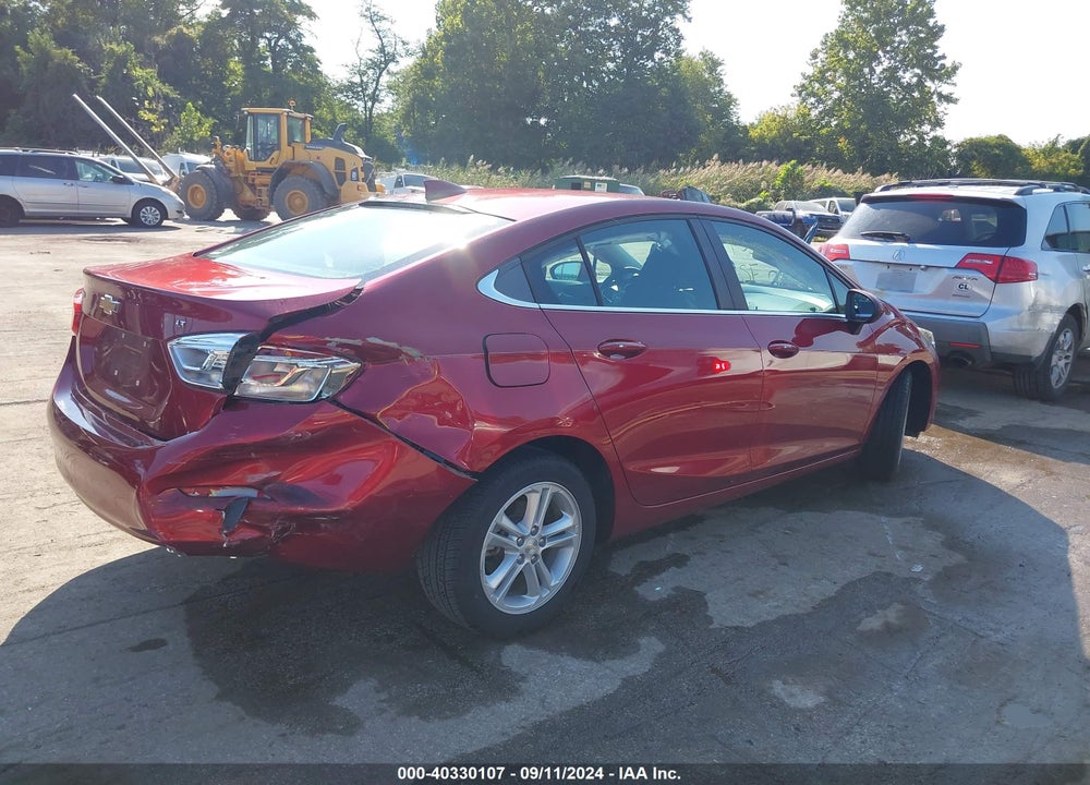 2018 CHEVROLET CRUZE LT AUTO VIN: 1G1BE5SM1J7207571