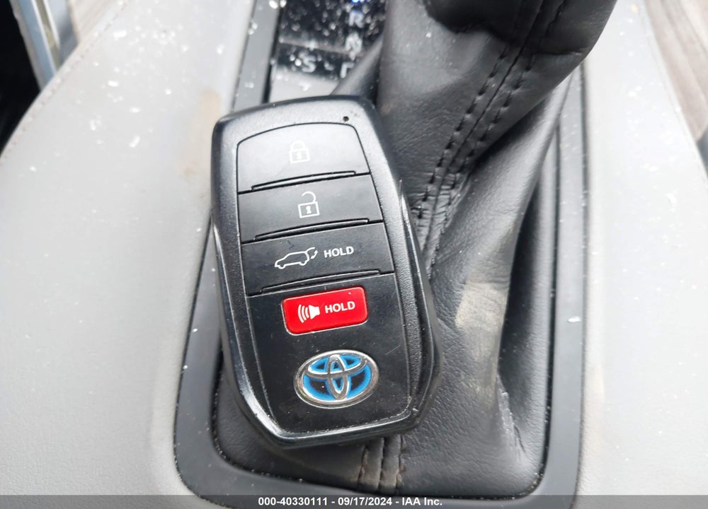 2022 TOYOTA VENZA XLE VIN: JTEAAAAH9NJ095683
