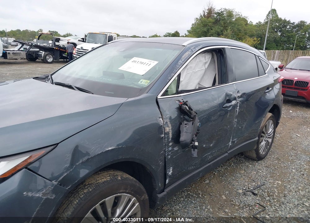 2022 TOYOTA VENZA XLE VIN: JTEAAAAH9NJ095683