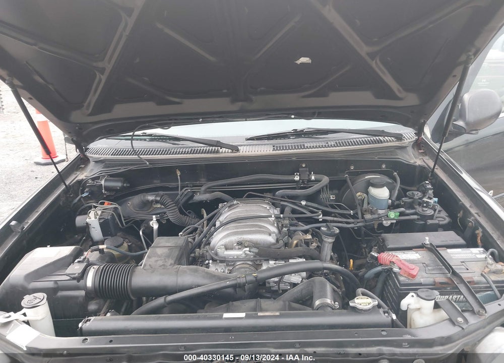 2002 TOYOTA TUNDRA SR5 V8 VIN: 5TBRT34152S271289