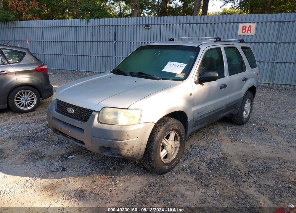 2002 FORD ESCAPE XLS VIN: 1FMYU02152KA08398