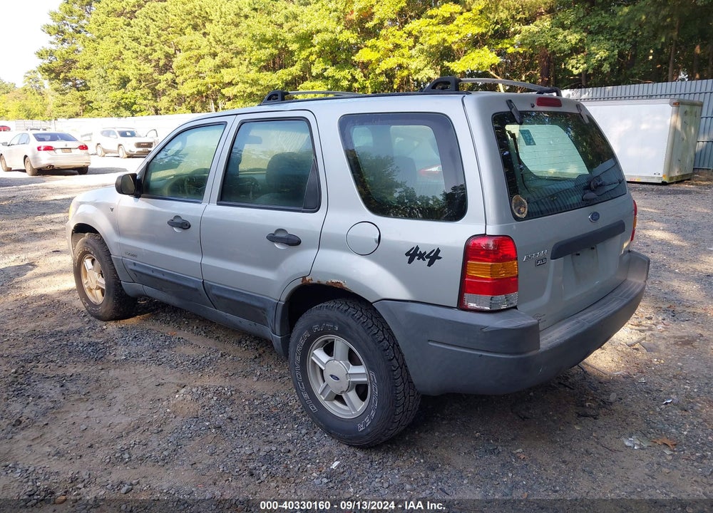 2002 FORD ESCAPE XLS VIN: 1FMYU02152KA08398