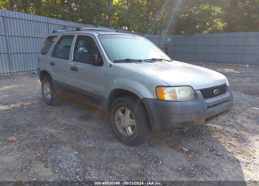 2002 FORD ESCAPE XLS VIN: 1FMYU02152KA08398