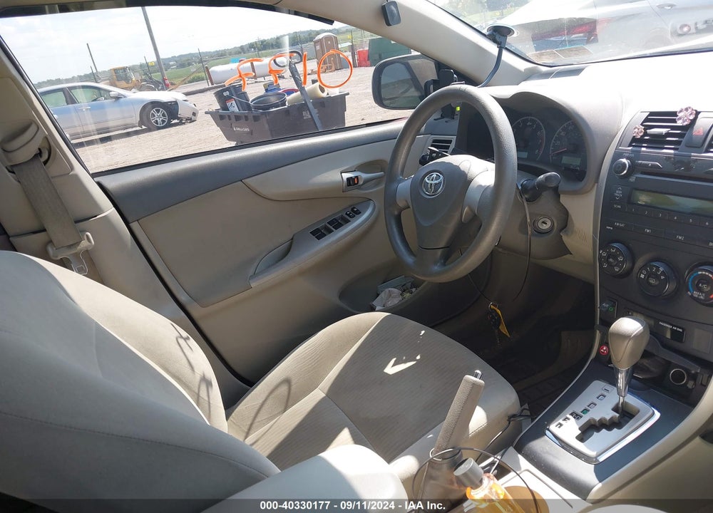 2010 TOYOTA COROLLA LE VIN: 2T1BU4EE1AC252839