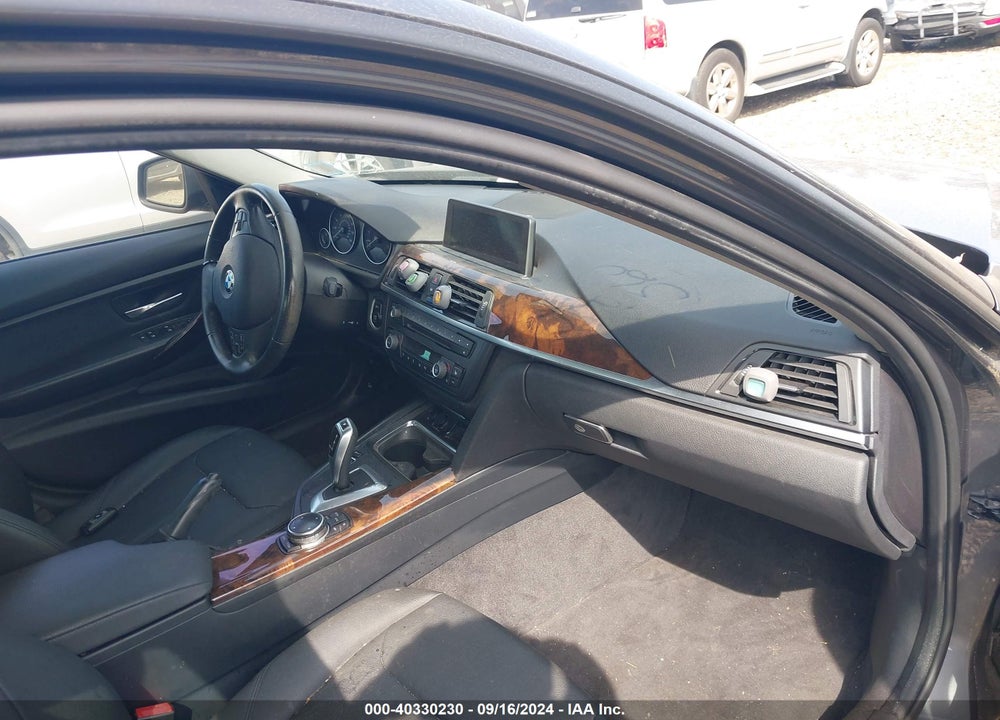 2014 BMW 320I XDRIVE VIN: WBA3C3C5XEF987138