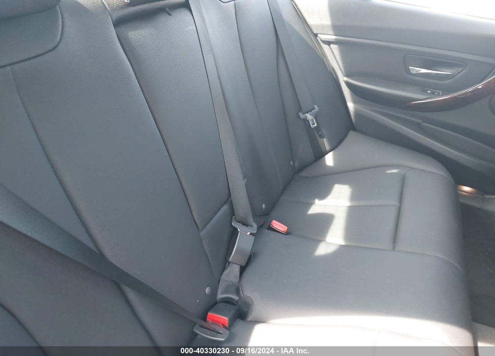2014 BMW 320I XDRIVE VIN: WBA3C3C5XEF987138