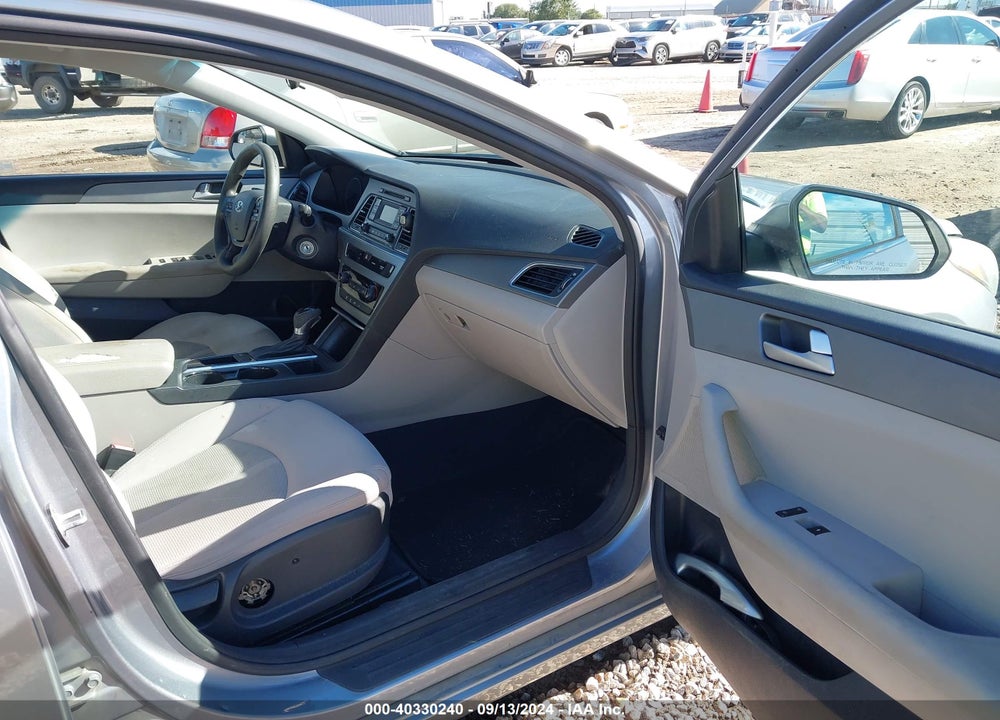 2015 HYUNDAI SONATA SE VIN: 5NPE24AF3FH125645