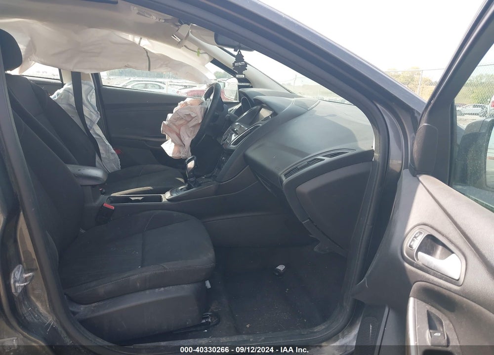 2018 FORD FOCUS SEL VIN: 1FADP3H23JL240783