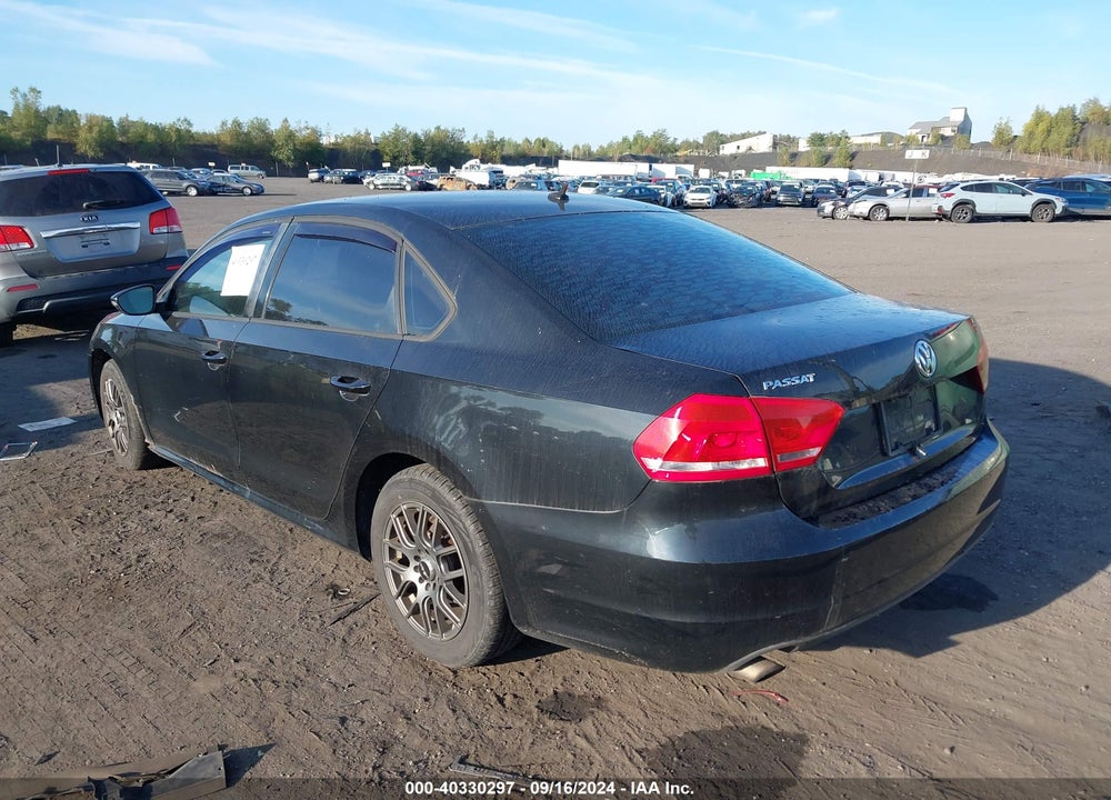 2012 VOLKSWAGEN PASSAT 2.5L S VIN: 1VWAP7A36CC040889