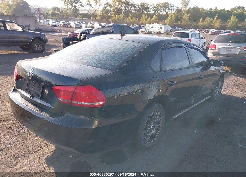 2012 VOLKSWAGEN PASSAT 2.5L S VIN: 1VWAP7A36CC040889