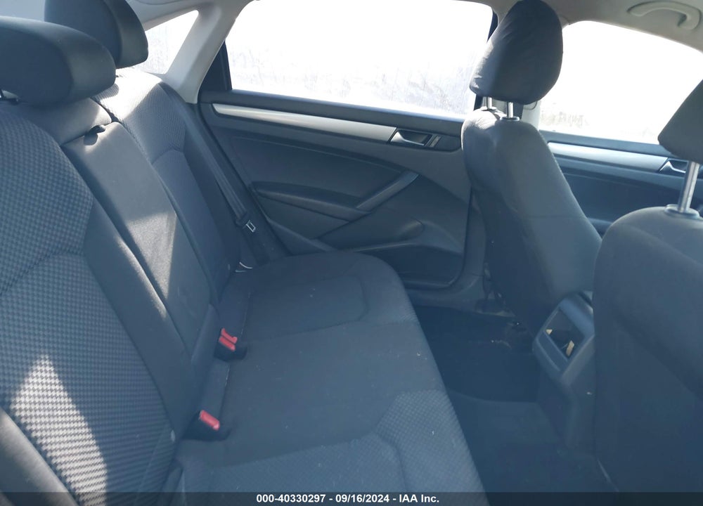 2012 VOLKSWAGEN PASSAT 2.5L S VIN: 1VWAP7A36CC040889