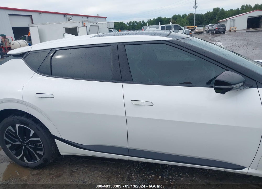 2023 KIA EV6 GT LINE VIN: KNDC44LA1P5124465