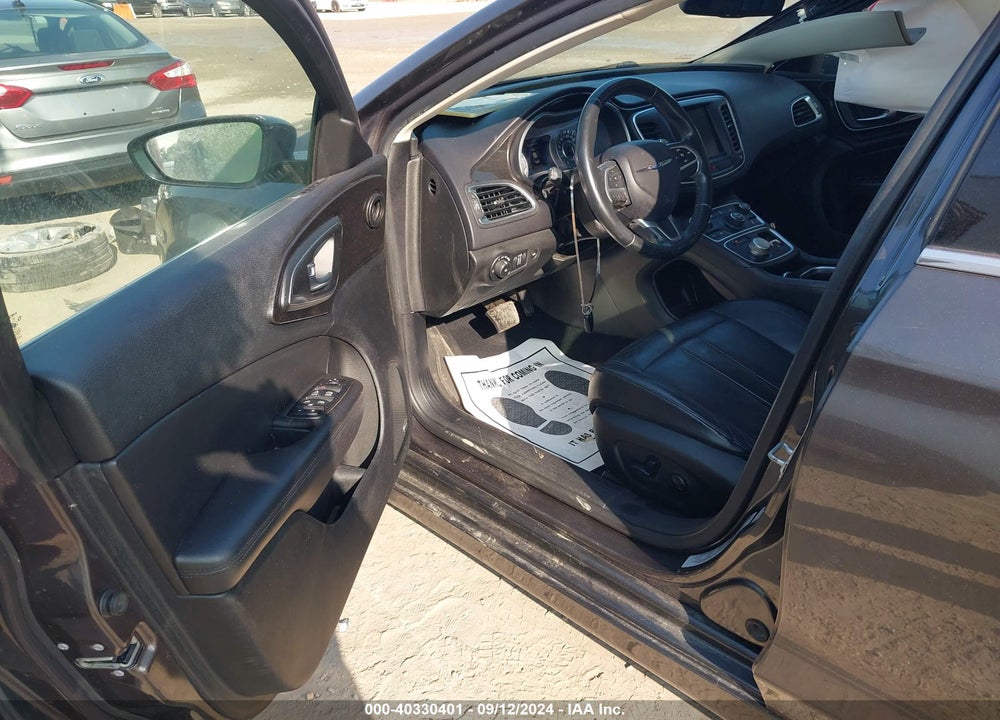 2015 CHRYSLER 200 C VIN: 1C3CCCCG2FN582178