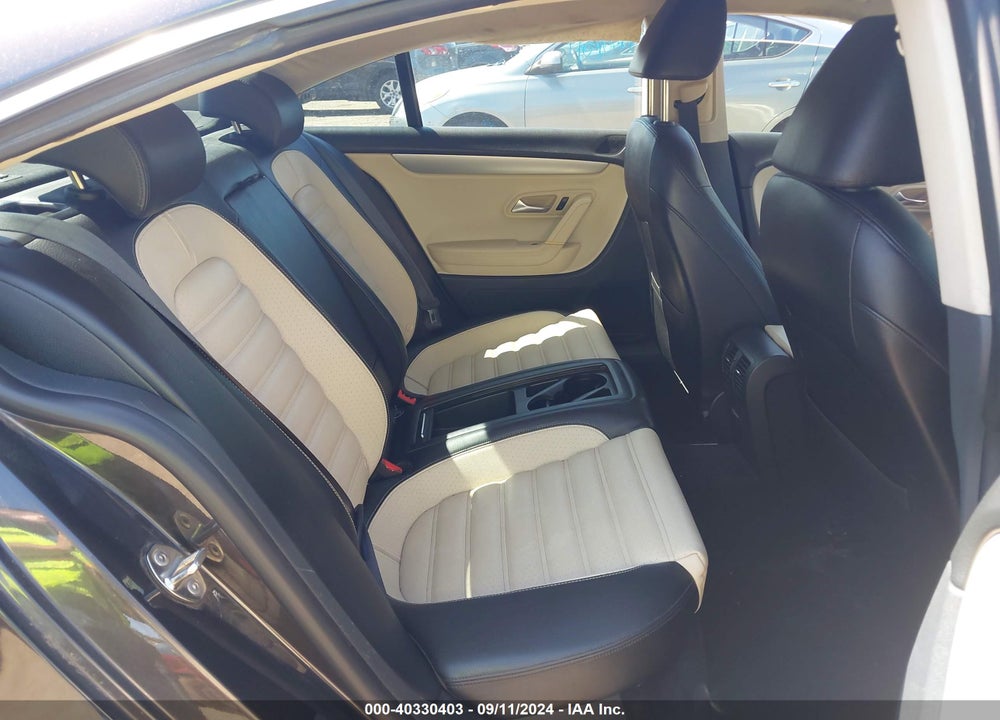 2010 VOLKSWAGEN CC SPORT VIN: WVWML7AN8AE508071