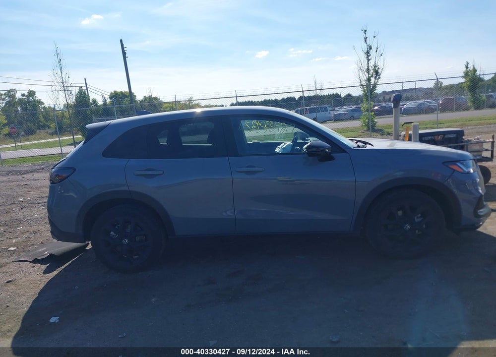 2024 HONDA HR-V AWD SPORT/AWD SPORT W/O BSI VIN: 3CZRZ2H59RM732432