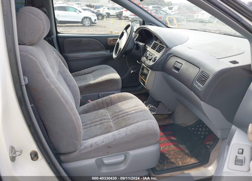 2001 TOYOTA SIENNA LE VIN: 4T3ZF13C51U386056