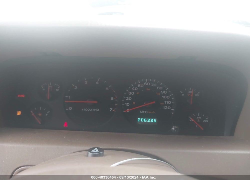 2000 JEEP GRAND CHEROKEE LIMITED VIN: 1J4GW58N2YC339194