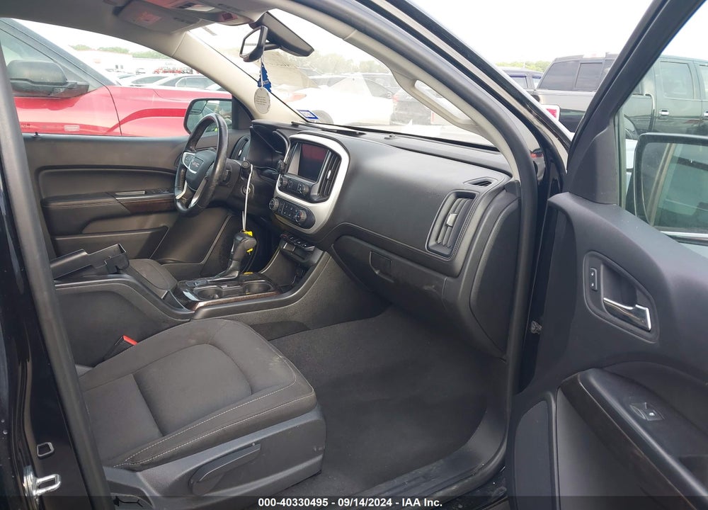 2020 GMC CANYON 2WD SHORT BOX SLE VIN: 1GTG5CEN8L1120567