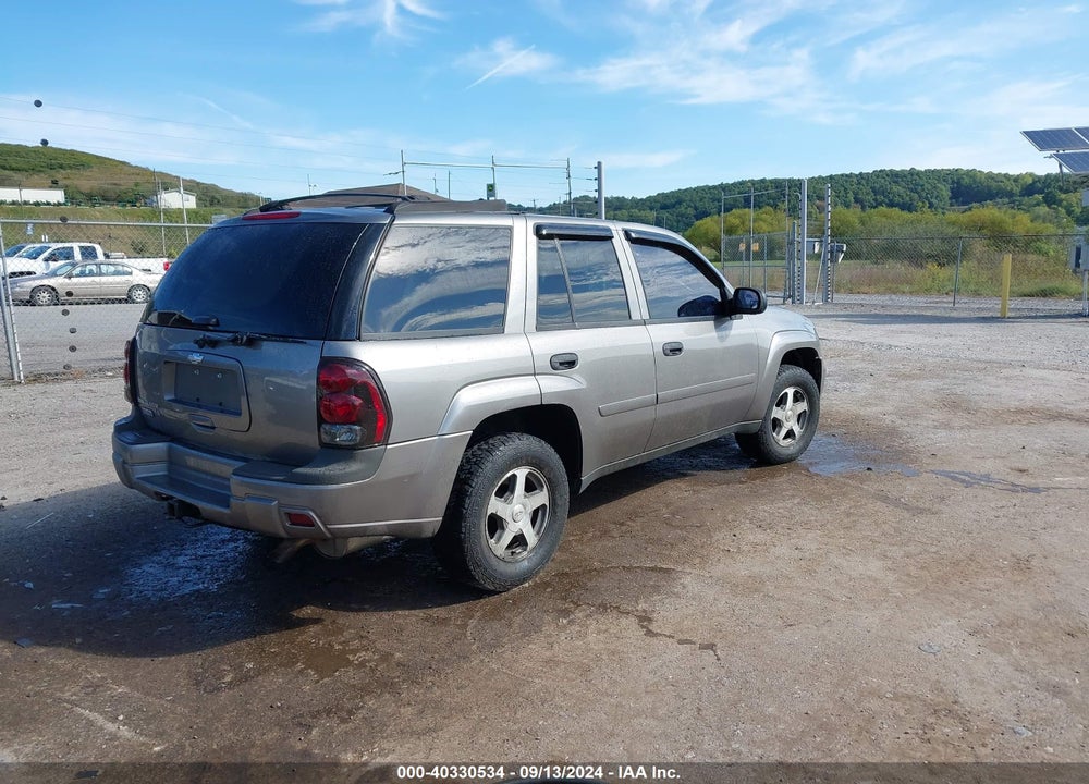 2006 CHEVROLET TRAILBLAZER LS VIN: 1GNDT13S662243294