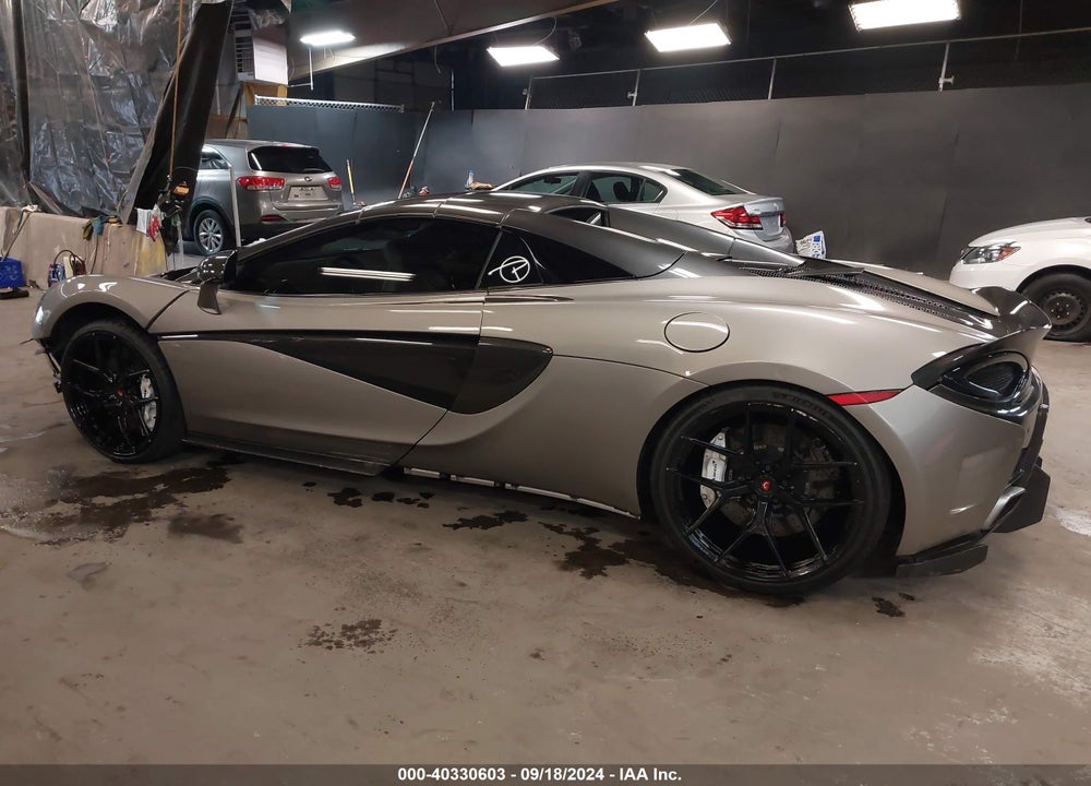 2018 MCLAREN 570S VIN: SBM13FAA5JW005187