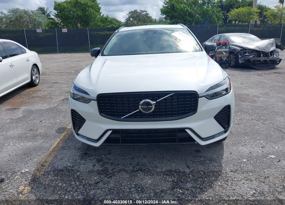 2024 VOLVO XC60 B5 PLUS DARK THEME VIN: YV4L12RL9R1792561
