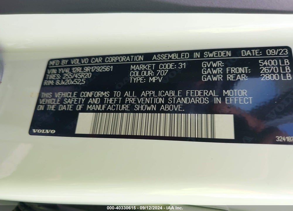 2024 VOLVO XC60 B5 PLUS DARK THEME VIN: YV4L12RL9R1792561